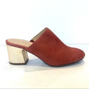NATURALIZER Suede Mule size 7.5M